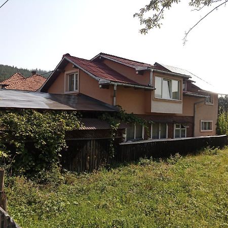 Villa Casa Cristian à Câmpulung Moldovenesc Extérieur photo